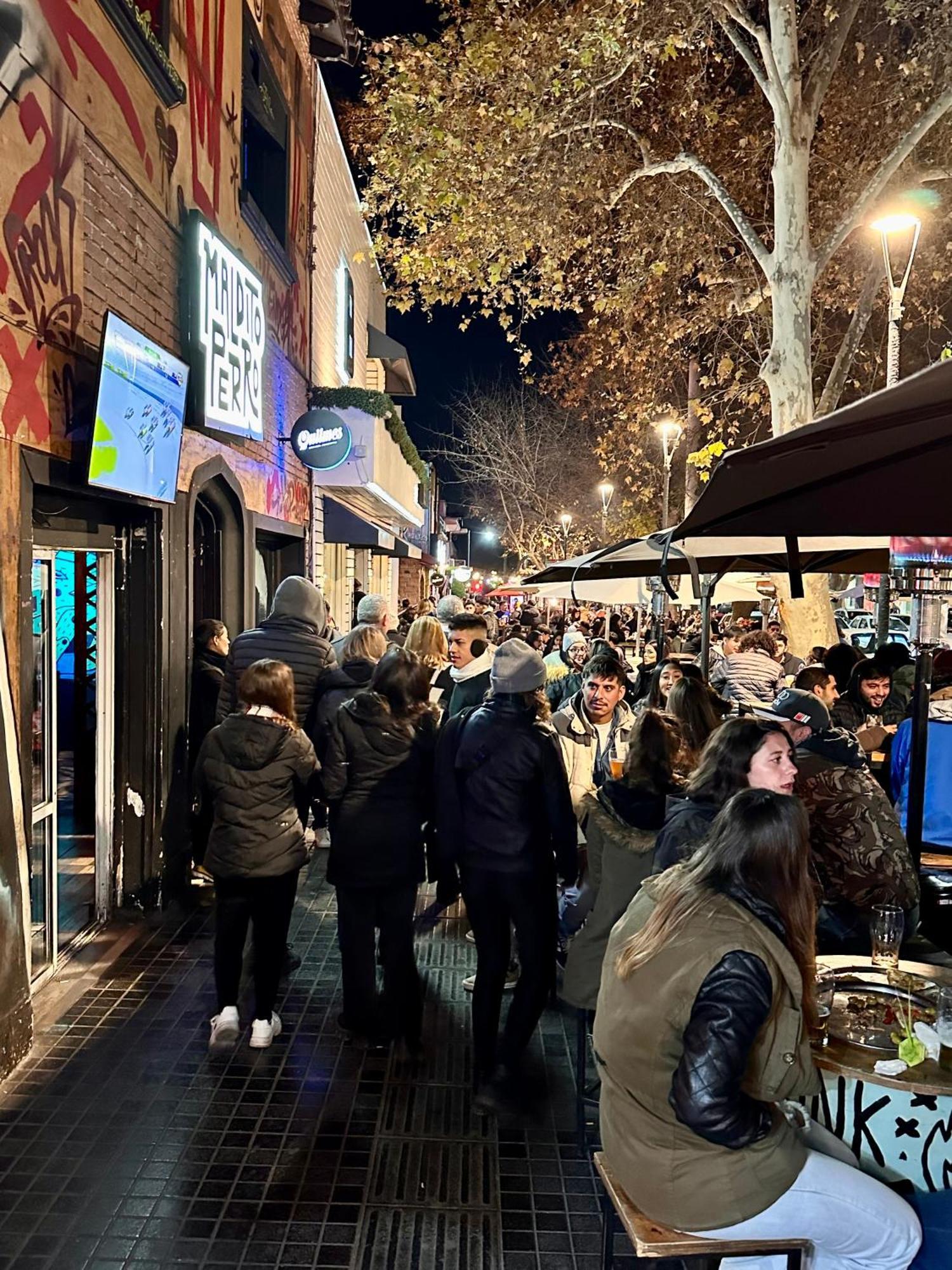 Departamento En Calle Aristides, Mejor Zona Turistica 멘도사 외부 사진